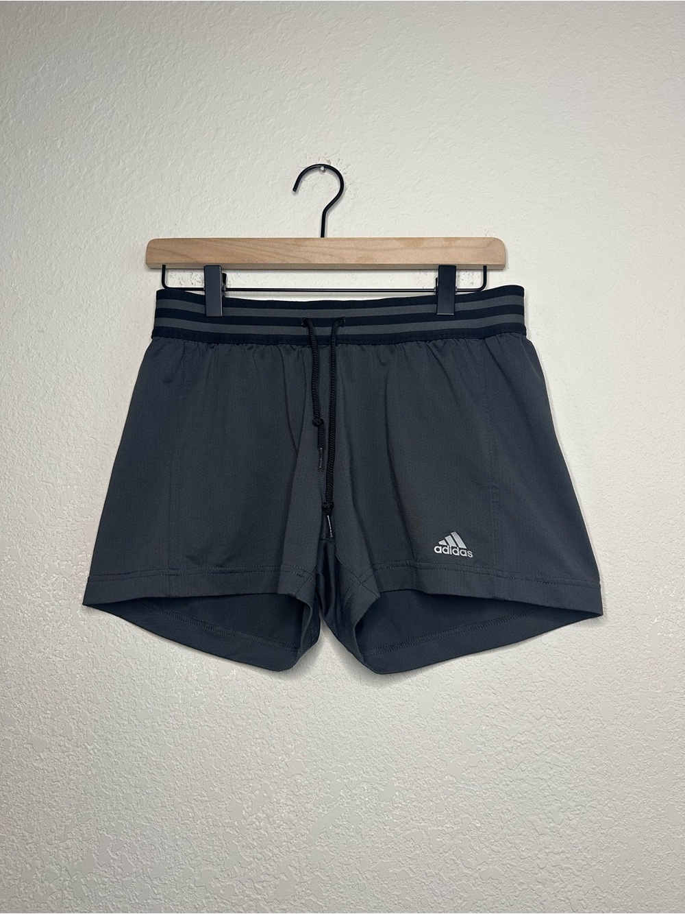 Adidas Dark Gray Athletic Shorts Size Small